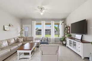 8104 Rosano St, Round Rock, TX 78665 - Photo 3