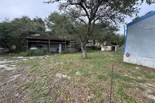 1001 Merinel Ln, Rockport, TX 78382 - Photo 5