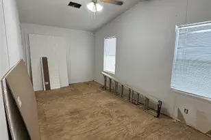 1001 Merinel Ln, Rockport, TX 78382 - Photo 7