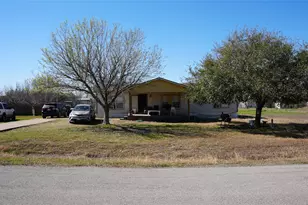7113 Maverick Ct, Buda, TX 78610 - Photo 11