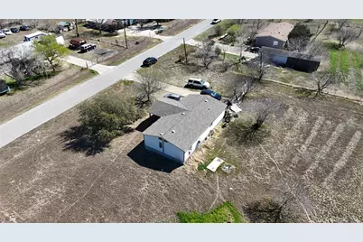 7113 Maverick Court, Buda, TX 78610 - Photo 9