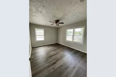 606 Marshall Street, Rockdale, TX 76567 - Photo 3