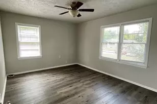 606 Marshall St, Rockdale, TX 76567 - Photo 3