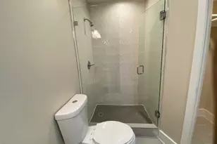 935 La Posada Dr, Austin, TX 78752 - Photo 11