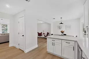 7402 Gaines Mill Ln, Austin, TX 78745 - Photo 17