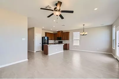 216 Deer Crest Drive, New Braunfels, TX 78130 - Photo 5
