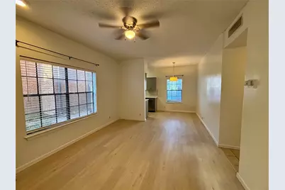 203 E 31 Street #101, Austin, TX 78705 - Photo 5