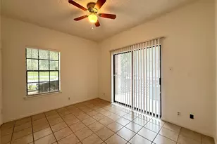 203 E 31st St, Austin, TX 78705 - Photo 13