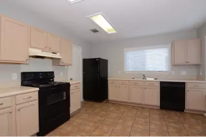 10316 Garbacz Drive, Austin, TX 78748 - Photo 11