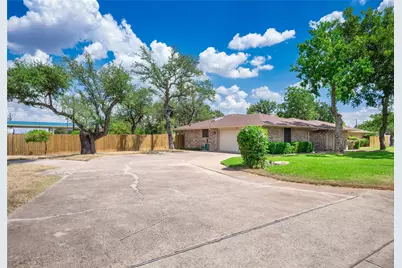 1702 Lone Oak Drive, Leander, TX 78641 - Photo 3