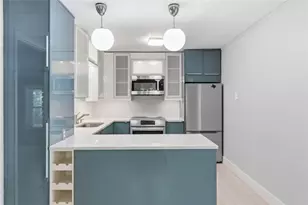3206 Goodwin Ave, Austin, TX 78702 - Photo 13