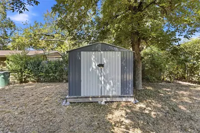 3206 Goodwin Avenue, Austin, TX 78702 - Photo 33