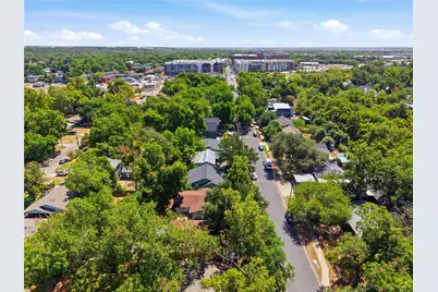 3206 Goodwin Avenue, Austin, TX 78702 - Photo 37
