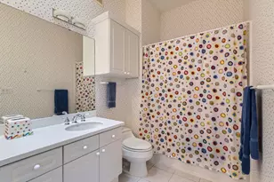 1115 W 7th Street W, Austin, TX 78703 - Photo 9