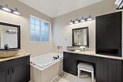 2106 Rue De St Germaine, Austin, TX 78746 - Photo 17