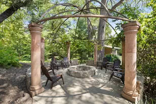 2106 Rue De St Germaine, Austin, TX 78746 - Photo 37