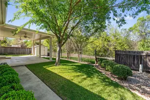 6814 Thistle Hill Way, Austin, TX 78754 - Photo 31
