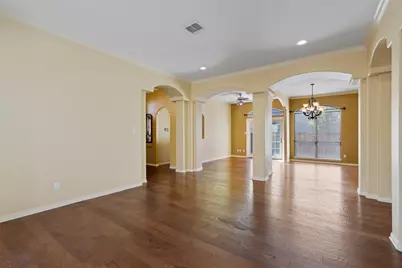 6814 Thistle Hill Way, Austin, TX 78754 - Photo 9