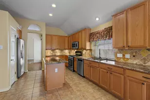 6814 Thistle Hill Way, Austin, TX 78754 - Photo 13