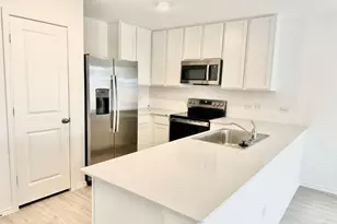 100 Louisa Ln, Jarrell, TX 76537 - Photo 7