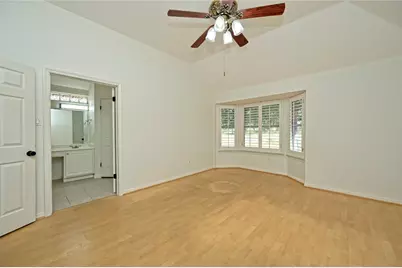 10917 Ballybunion Place, Austin, TX 78747 - Photo 17