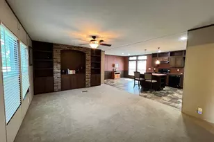 112 S Fitzwilliams Ln, Bastrop, TX 78602 - Photo 3