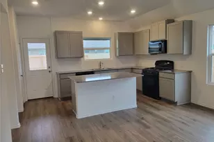 623 Waterway Ave, Hutto, TX 78634 - Photo 1