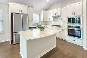 126 Acacia Pass, Bastrop, TX 78602 - Photo 7