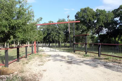 900 Old Lytton Springs Road, Lockhart, TX 78644 - Photo 21