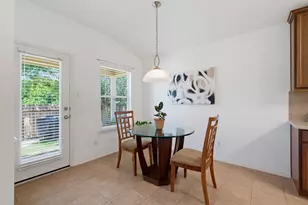 315 Floating Leaf Dr, Hutto, TX 78634 - Photo 19