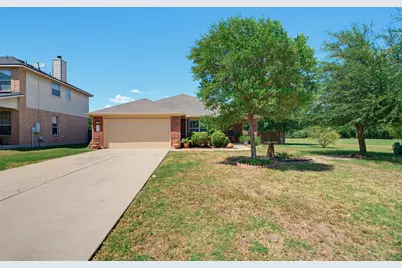 315 Floating Leaf Drive, Hutto, TX 78634 - Photo 5