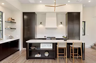 4414 Banister Ln, Austin, TX 78745 - Photo 9