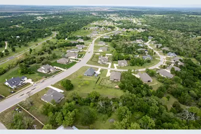 112 Albatross Cove, Cedar Creek, TX 78612 - Photo 7