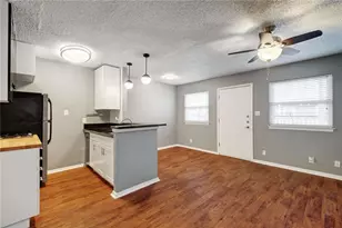2401 Manor Rd, Austin, TX 78722 - Photo 7
