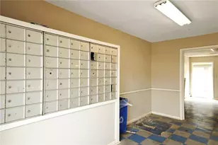 2401 Manor Rd, Austin, TX 78722 - Photo 15