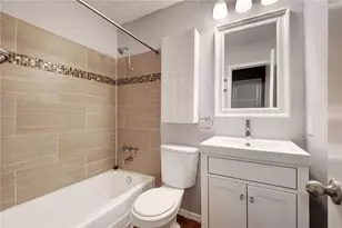 2401 Manor Rd, Austin, TX 78722 - Photo 7