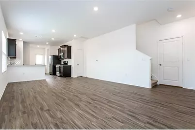 7305 Spotted Leaf Way, Del Valle, TX 78617 - Photo 3