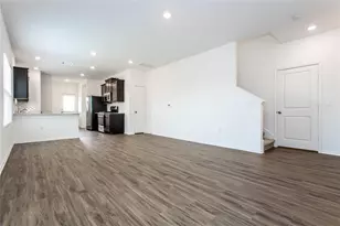 7305 Spotted Leaf Wy, Del Valle, TX 78617 - Photo 3
