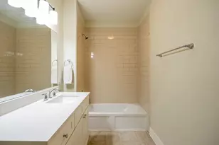 908 Nueces St, Austin, TX 78701 - Photo 11
