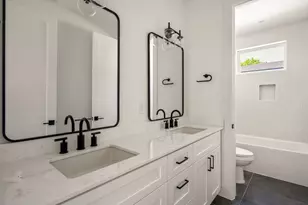 2609 Davis Ln, Austin, TX 78745 - Photo 35