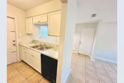 4748 Suburban Drive #A, Austin, TX 78745 - Photo 5