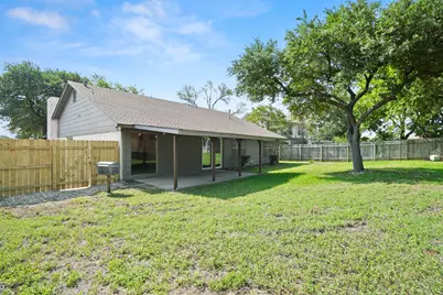 7302 Sevilla Drive, Austin, TX 78752 - Photo 23