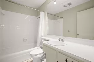 7302 Sevilla Dr, Austin, TX 78752 - Photo 11