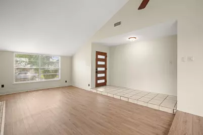 7302 Sevilla Drive, Austin, TX 78752 - Photo 7