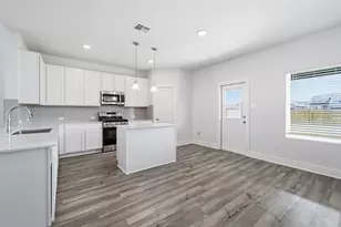 351 Begonia St, Buda, TX 78610 - Photo 15