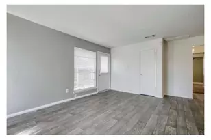 5009 Copperbend Blvd, Austin, TX 78744 - Photo 3