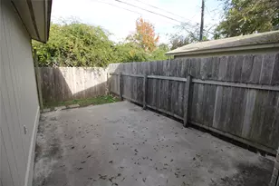 12818 Copper Cliff Ave, Austin, TX 78727 - Photo 25
