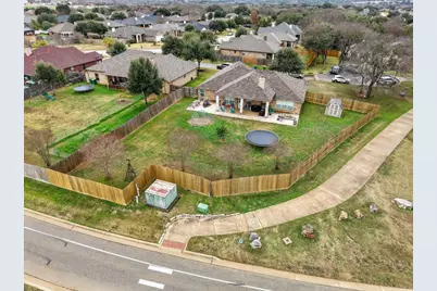 1704 Dawson Spur, Belton, TX 76513 - Photo 33