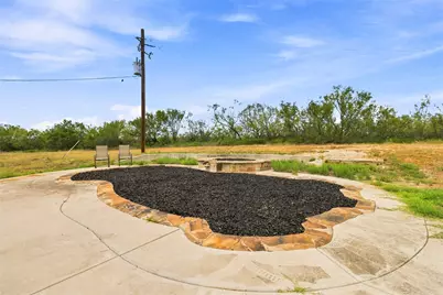 1871 Bridle Path Road, Luling, TX 78648 - Photo 35
