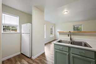 1500 Clyde St, San Marcos, TX 78666 - Photo 9